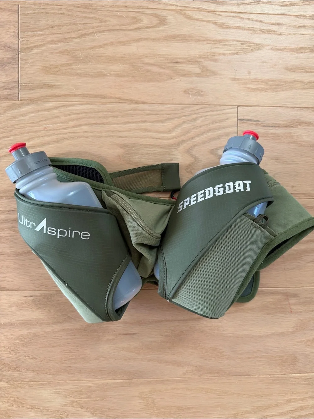 Speedgoat 4.0 Waist Pack BRAND NEW WITH TAGS - Picture 1 of 5
